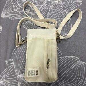 BEIS The Puff Pouch (limited edition- no longer sold)